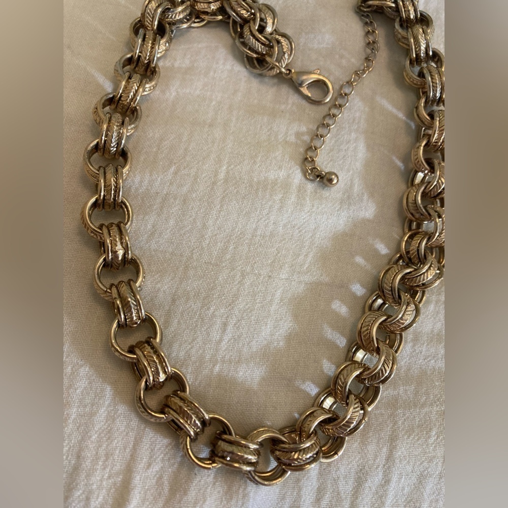 Chunky Two Tone‎ Link Vintage Necklace - Picture 3 of 6